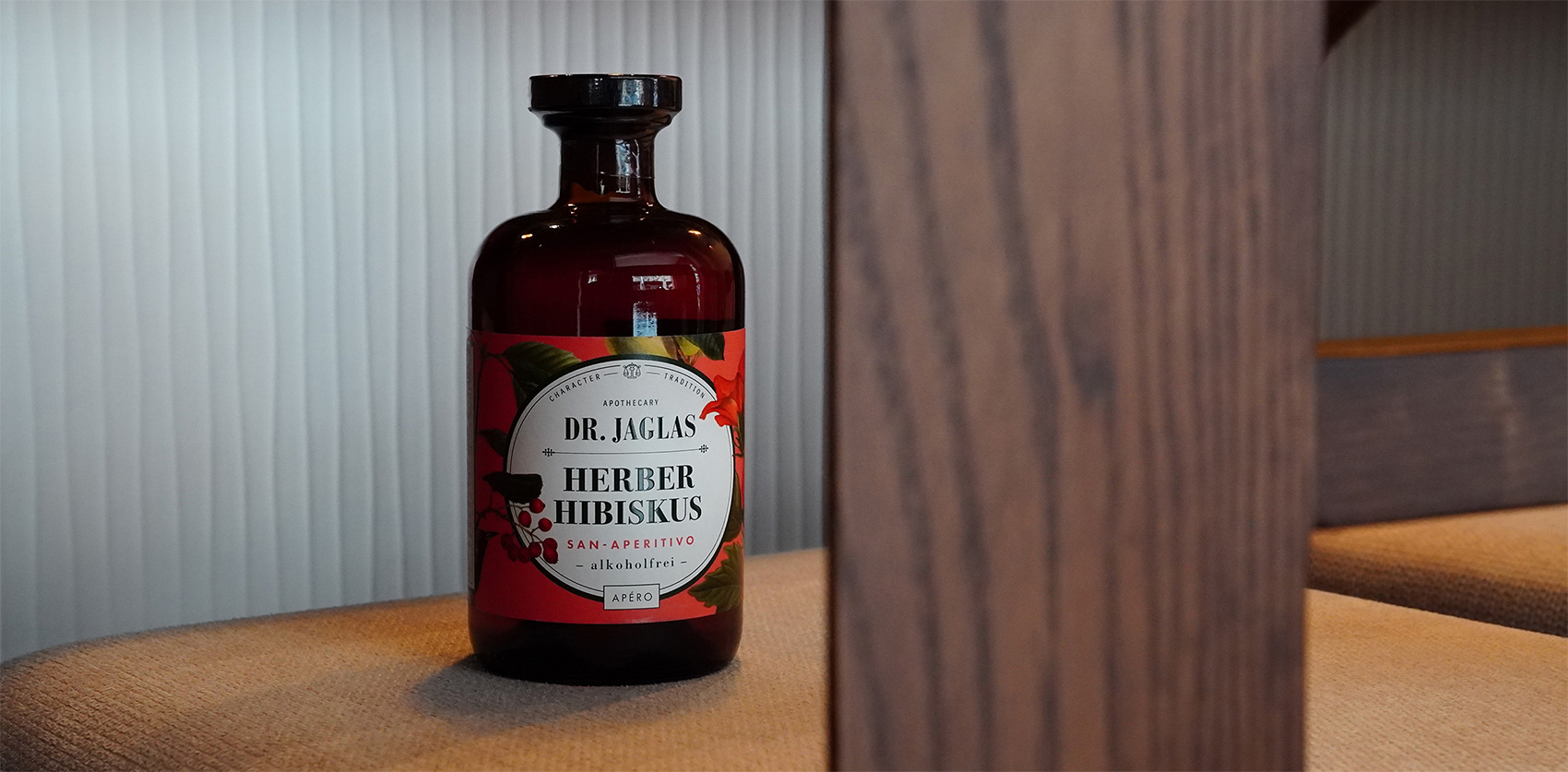ALCOHOL-FREE HIBISCUS APERITIF